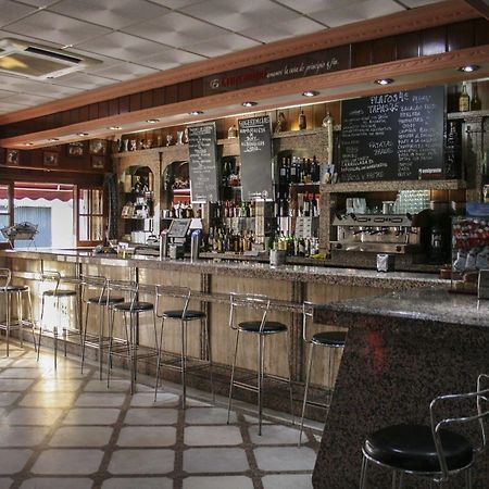Hostal El Emigrante Dos Hermanas Exteriér fotografie