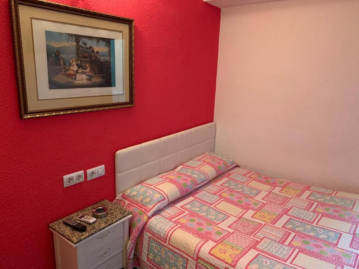 Hostal El Emigrante Dos Hermanas Exteriér fotografie